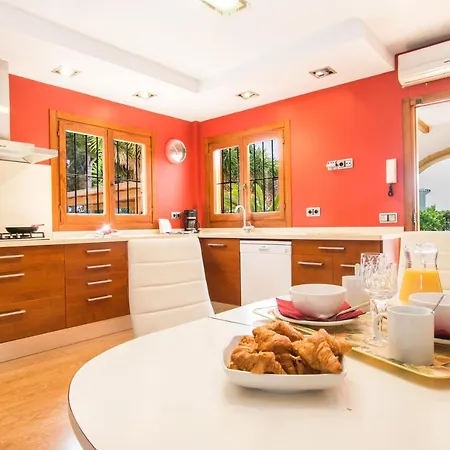 Oceanic - Plusholidays Villa *